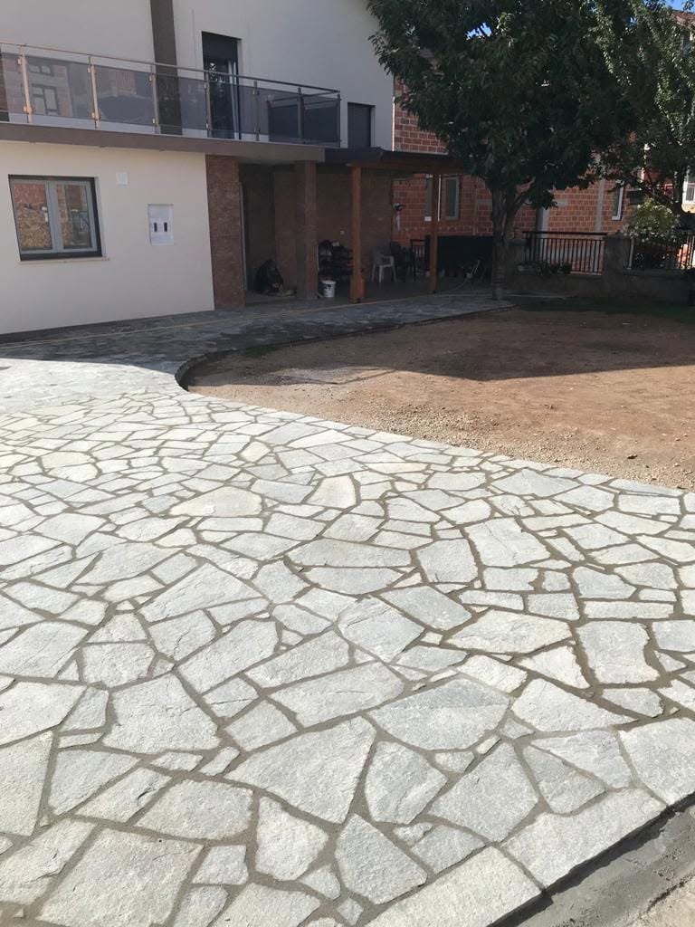 Modern Yard Project 3